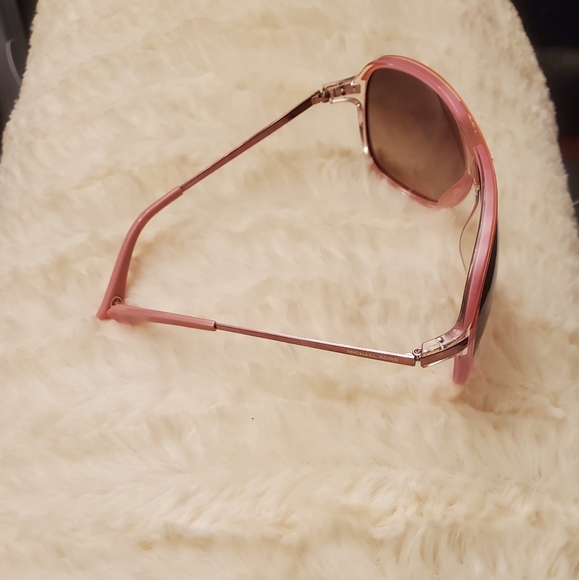 Michael Kors Sunglasses - Picture 4 of 11